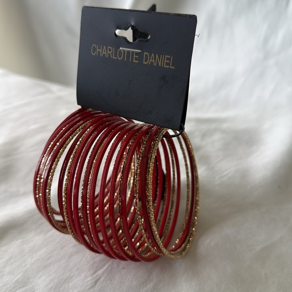 Charlotte Daniel New Bangle Set Red and Gold Bangles Thin (26 pcs) - Picture 3 of 12